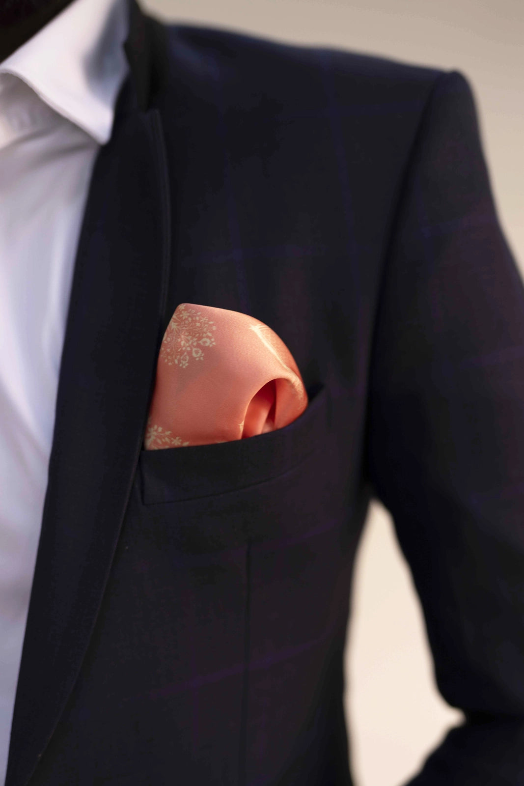 The Mughal Pocket Square - Peach